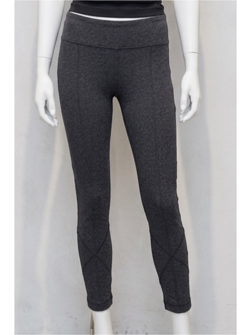 prAna Capri Leggings Women's M Charcoal Gray Cropped Yoga Pants